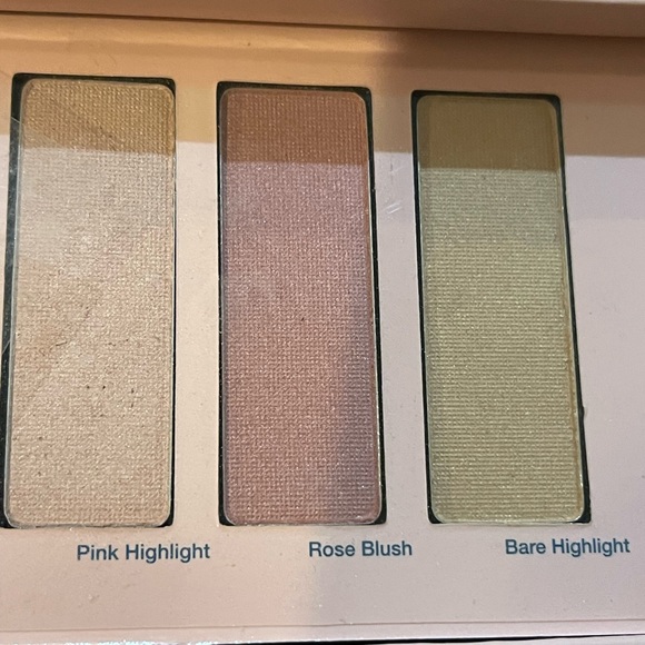 Ulta Cosmetics “FABULOUS FACE” 33 Piece COMPLETE FACE SET: Blush, Eyeshadow, Lip - Picture 5 of 12